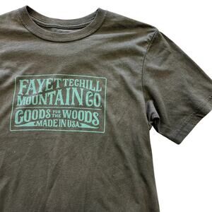 Fayettechill Mountain Co. Men's Graphic Tee Size XS